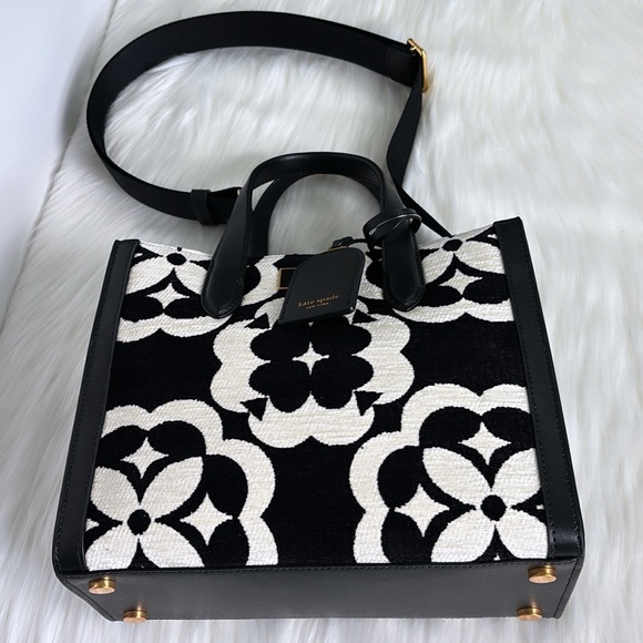 NWT💃Kate Spade Spade Flower Monogram Manhattan Chenille Small Tote Purse - Picture 11 of 12